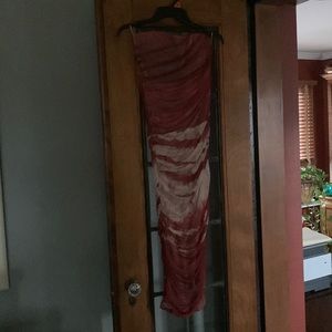 Very slimming but meant for smaller bust sizes only. Recommend C or smaller.